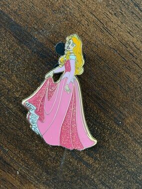 Disney Princess Sleeping Beauty. Gold and Black Princess Silhouette Pin